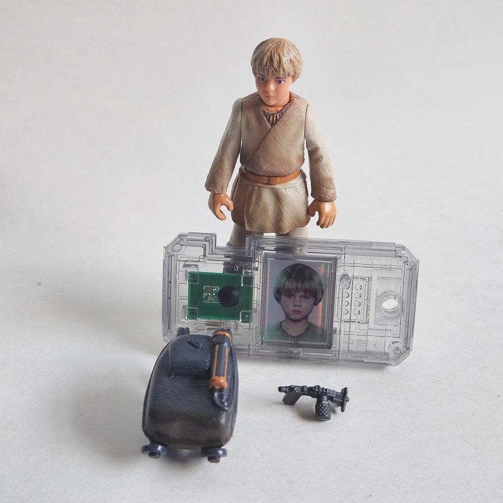 Star Wars Episode I Anakin Skywalker Action Figure with CommTech Chip 1998